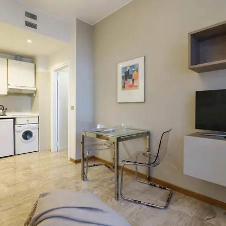 Contempora - Elvezia Park - 1bed, 1bath With Balcony - E15 Apartment